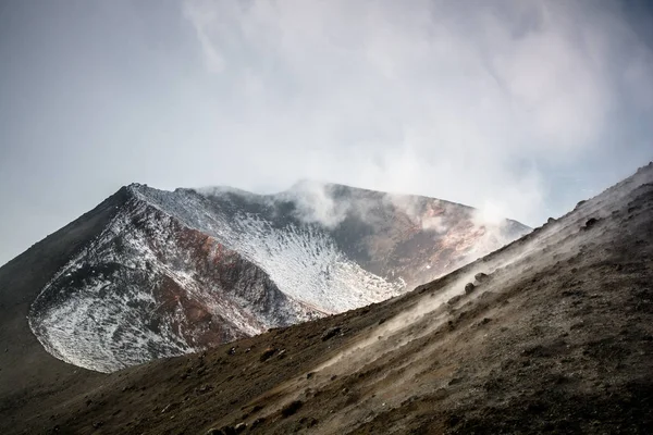 Neige Intérieur Cratère Etna Fond Crée Brouillard — Photo