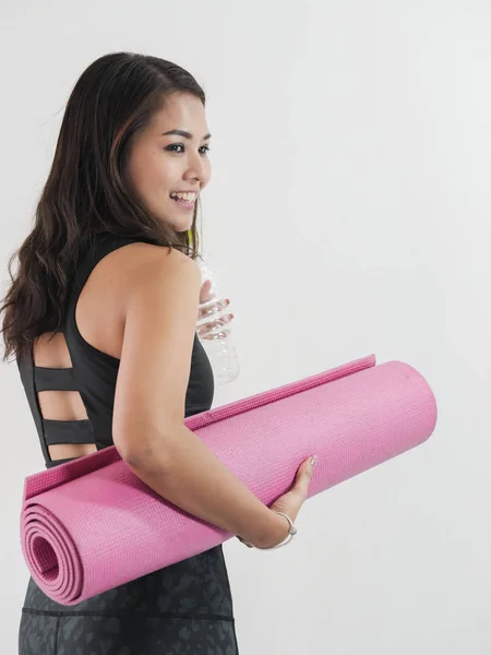 Happy Asian Woman Holding Bottle Water Pink Yoga Mat Lifestyle — Stock Photo, Image