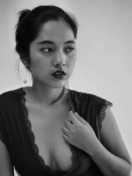 Портрет Красиві Азіатські Жінки Чорному Білому — стокове фото