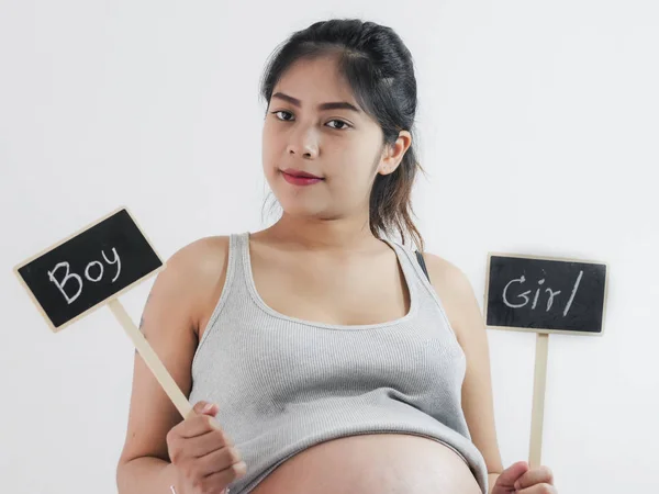 Счастливая Азиатская Беременная Женщина Показывает Мальчик Девочка Доска Образ Жизни — стоковое фото