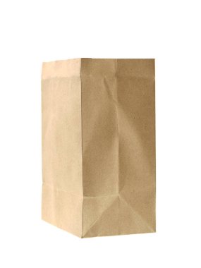 Kahverengi kese kağıdı beyaz arkaplanda izole edilmiş.