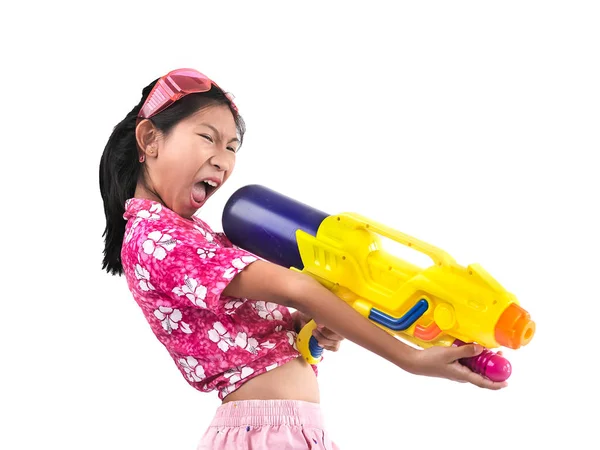 Ung asiatisk tjej med vattenpistol på vit bakgrund, Songkran Fe — Stockfoto