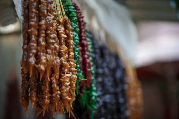Churchkhela Colorido Uma Delicadeza Tradicional Nacionalnoe Geórgia Nozes Secas Suco — Fotografia de Stock