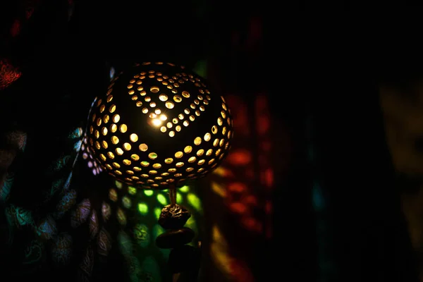 Лампа Кокоса Сувенір Від Моря Таїланду Круглі Слотів Кокосового Блиск — стокове фото
