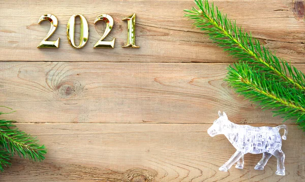 Feliz Año Nuevo 2021 Vidrio Toro Símbolo Metálico Del Año —  Fotos de Stock