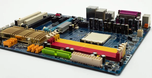 Anakart görünür PCI ile hızlı bağlayıcı yuvası, soğutucu, bellek yarık, cpu soket mavi.