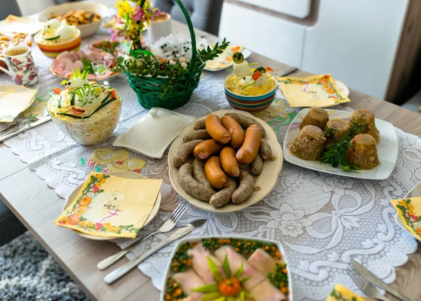 Традиционные Восточноевропейские Блюда Случаю Пасхи — стоковое фото