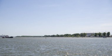 Rostov on Don, Rusya Federasyonu - Haziran 16,2018: Don Nehri'nin görünümü. Nehirde gemiler yelken