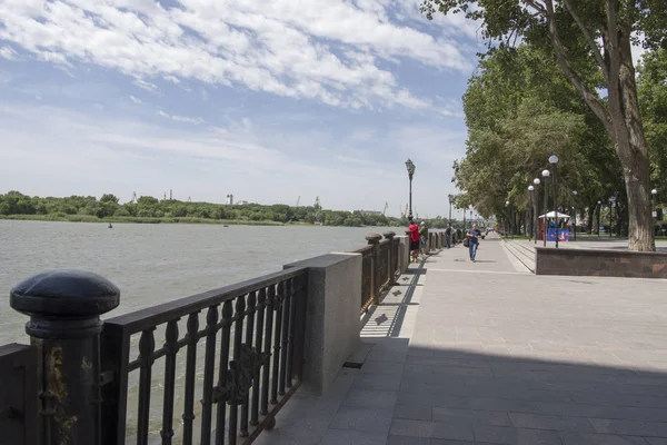 Rostov Don Rússia Junho 2018 Embankment Don River Pescadores Pescam — Fotografia de Stock