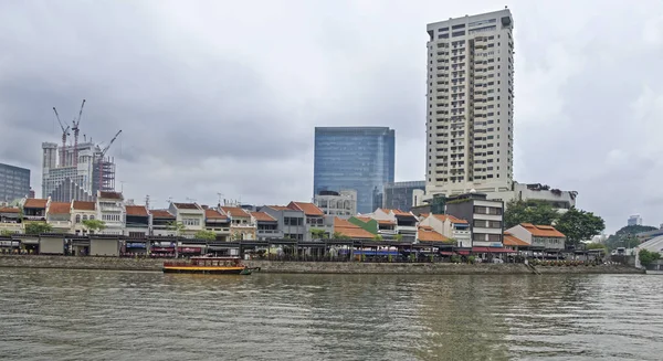 Singapur Singapur Sierpień 2018 Widok Boat Quay Rzekę Singapur — Zdjęcie stockowe