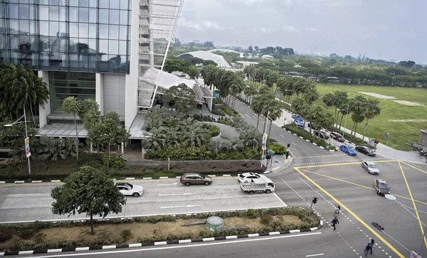 Singapore Singapur Ağustos 2018 Bayfront Ave Sokak Insanlar Görüş Arabalar — Stok fotoğraf