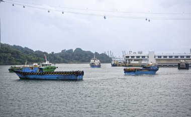  Singapore, Singapur-08 Ağustos 2018: Görünüm Sentosa ağ geçidi üzerinden Singapur Boğazı