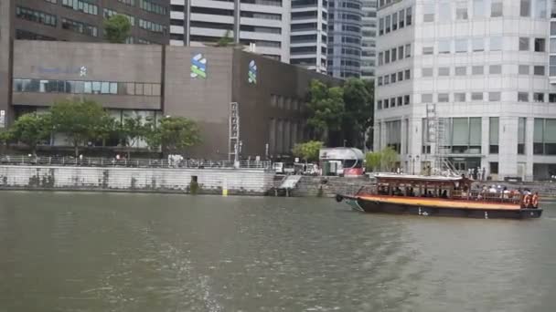 Singapur Singapur Agosto 2018 Vista Ciudad Desde Barco — Vídeo de stock