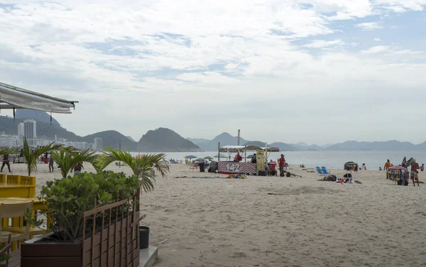 I partecipanti si preparano per l'arrivo dei turisti a Copacaba — Foto Stock