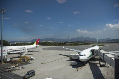  Galeao Havaalanı. Uçak uçuş için hazırlanıyor.
