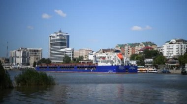 Rostov-on-Don, Rusya - 11 Ağustos 2019 : Gemi Don nehri boyunca gidiyor
