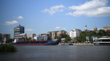 Rostov-on-Don, Rusya - 11 Ağustos 2019 : Gemi Don nehri boyunca gidiyor