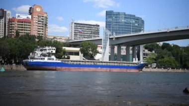 Rostov-on-Don, Rusya - 11 Ağustos 2019 : Gemi Don nehri boyunca gidiyor