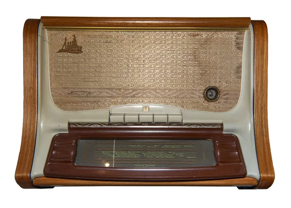 Μέσα του 20th αιώνα ραδιοφωνικός δέκτης-απομονωμένος στο λευκό — Φωτογραφία Αρχείου