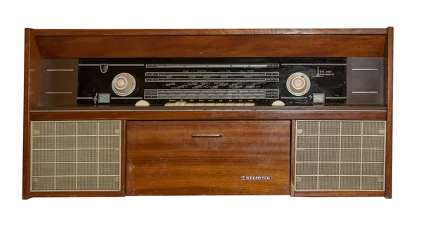 Receptor de radio de mediados del siglo 20 - Aislado en blanco — Foto de Stock