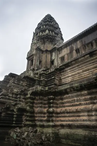 Angkor Wat es el templo más grande del mundo (Camboya, 2019) ). — Foto de Stock