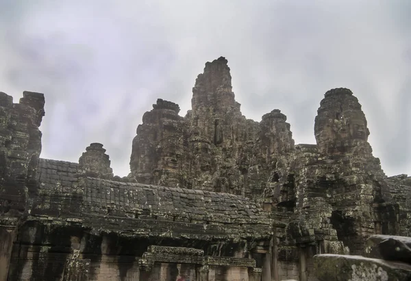 Bayon the central temple of Angkor Thom, late 12th century. It — Stock Photo, Image