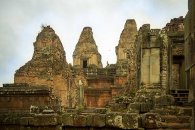 Pre Rup Angkor Par 'daki önemli dağ tapınaklarından biridir.