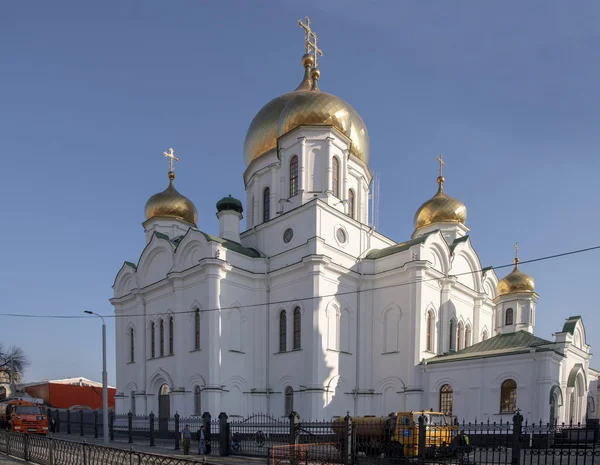 Catedral de Rostov da Natividade da Virgem Santíssima. Citize. — Fotografia de Stock