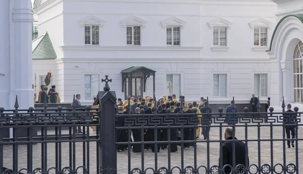 Das Oberhaupt der russisch-orthodoxen Kirche weihte die Rostow-Kirche — Stockfoto