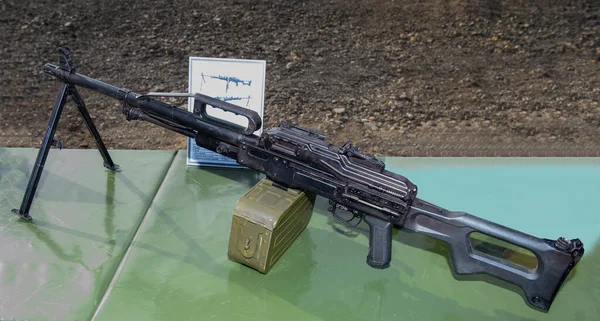 Milímetros Kalashnikov Metralhadora Infantaria Pecheneg 6P41 Fotografias De Stock Royalty-Free
