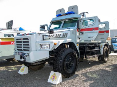 Rostov-on-Don, Rusya - 28 Ağustos 2020: Zırhlı araç KamAZ-43502 