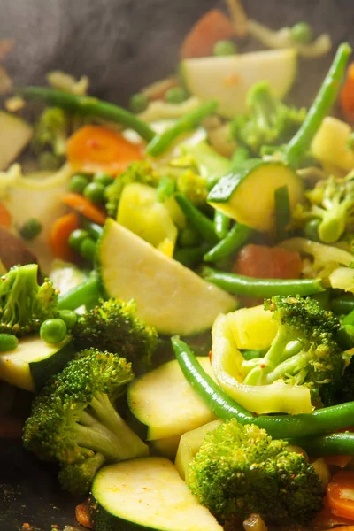 Cooking Vegetarian Meal Wok — Stock Photo, Image