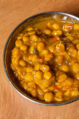 vegan yemek, bir kase içinde fasulye