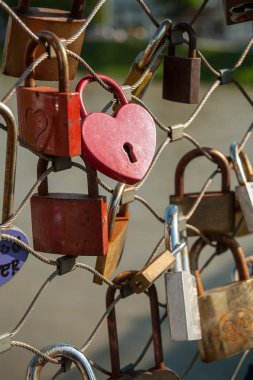 Salzburg, asma köprü, Makartsteg, bal moon insanlar aşk kilitler love it yaz aylarında