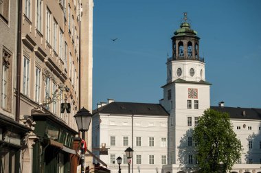 Salzburg, ateş Getreidegasse, Glockenspiel