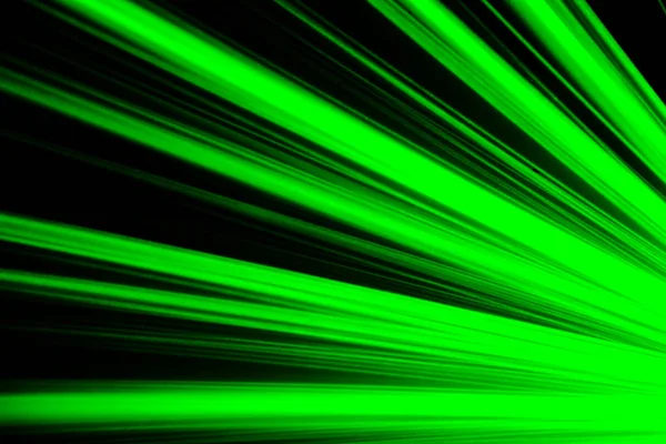 Yeşil lazer ışınları, bir festival kirişler