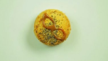 Çerezler bir çizilmiş sonsuz işareti ile. Bir daire içinde hareket. El yapımı HD