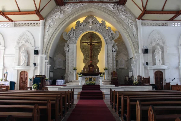 Szentlélek Katedrális Katolikus Egyház Bali Gyönyörű Asszimiláció Helyi Balinéz Kultúrára — Stock Fotó