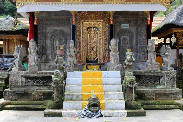 Intorno Uno Dei Più Bei Templi Indù Balinesi Pura Kehen — Foto Stock