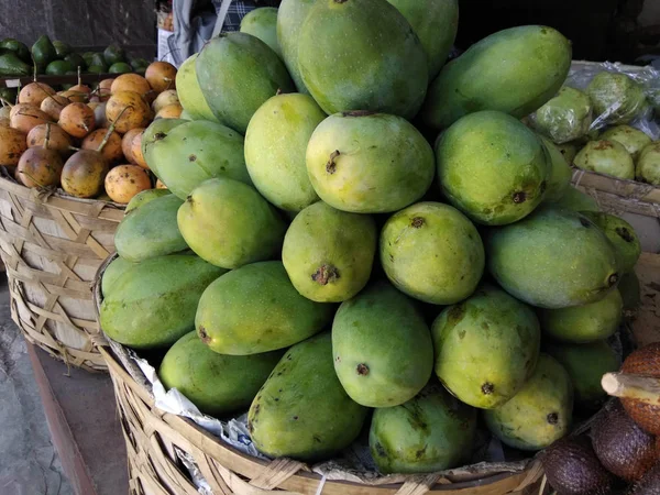 Green Mango Another Tropical Fruit Sold Local People Locally Known — Stock Photo, Image