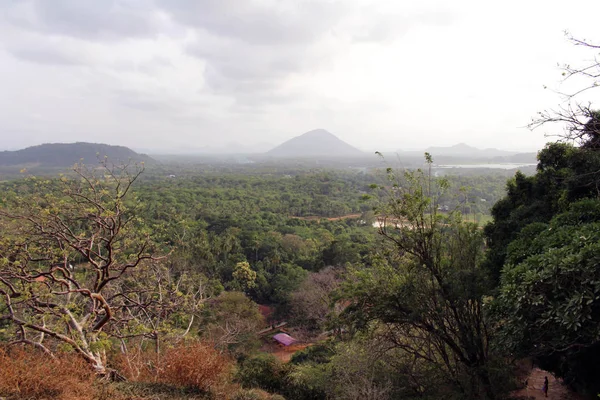 Colinas Cordilheira Caminho Caverna Dambulla Tomado Sri Lanka Agosto 2018 — Fotografia de Stock