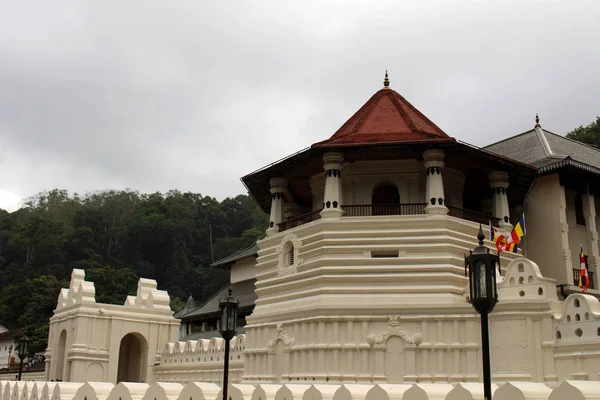 Die Architektur Des Tempels Des Heiligen Zahnes Kandy Aufgenommen Sri — Stockfoto