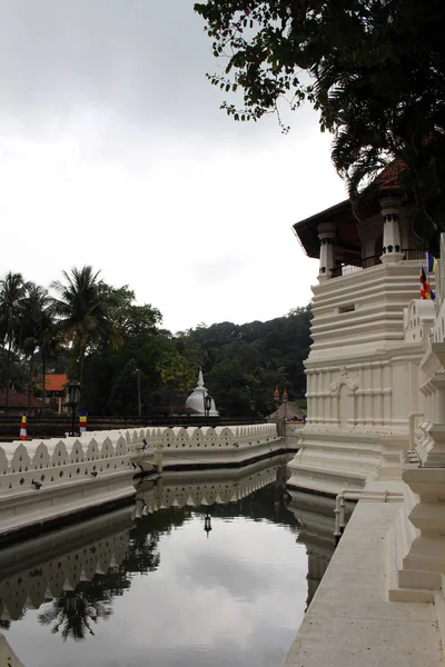 Arquitectura Del Templo Del Diente Sagrado Kandy Tomado Sri Lanka — Foto de Stock
