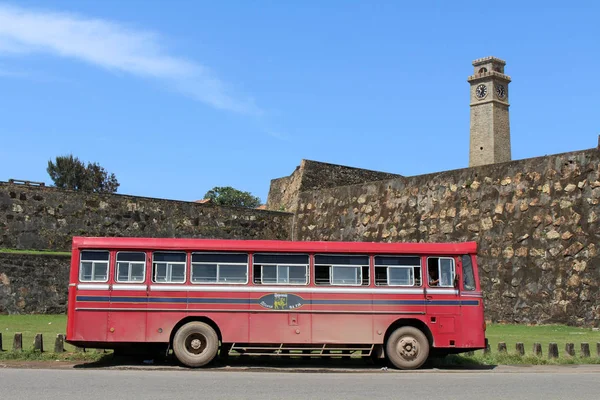 Galle Fort Durdurma Kırmızı Bir Otobüs Sri Lanka Ağustos 2018 — Stok fotoğraf