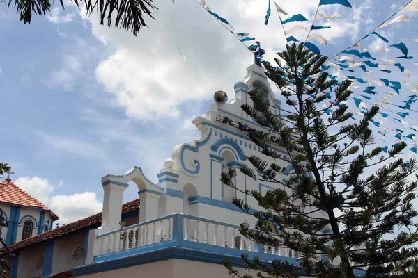 Catedral Santa María Trincomalee Adoptando Banderas Oración Como Tíbet Tomado — Foto de Stock