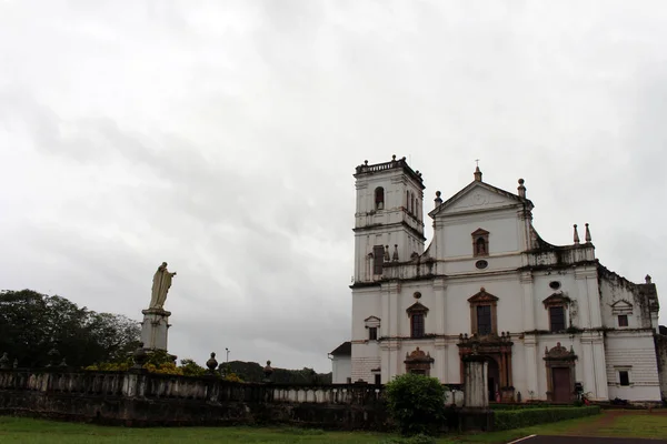 Vita Majestätiska Katedralen Gamla Goa Goa Velha Tagit Indien Augusti — Stockfoto