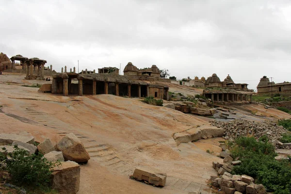 Formación Pilares Ruinas Rocas Monumentos Grupales Templos Hampi Tomado India — Foto de Stock