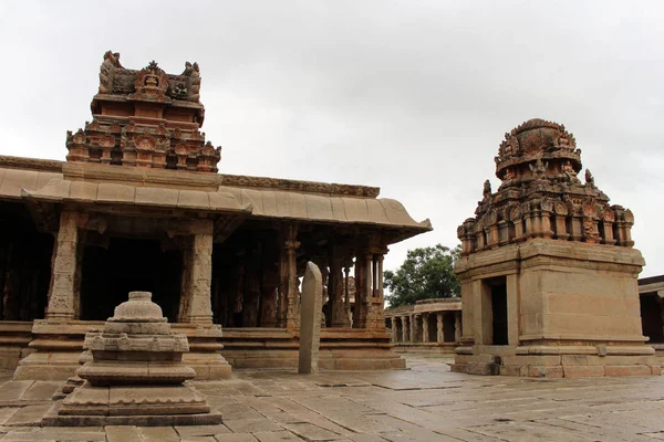 Las Esculturas Alrededor Probablemente Del Templo Sri Krishna Hampi Tomado —  Fotos de Stock