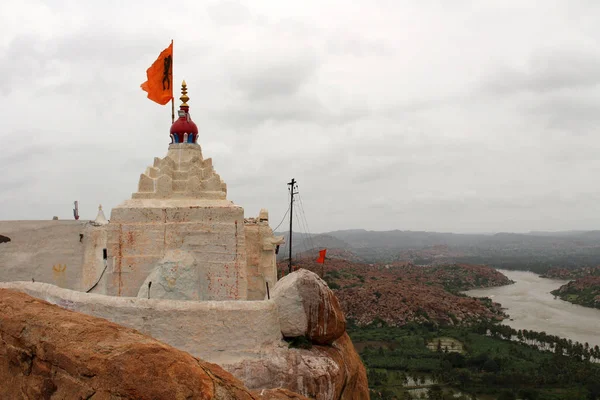 Pagode Templo Hanuman Montanha Anjana Hampi Cruzando Rio Anegundi Tomado — Fotografia de Stock