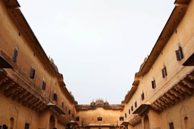Nahargarh Fort Hill Jaipur şehrinde giriş. Hindistan, Ağustos 2018 alınan.